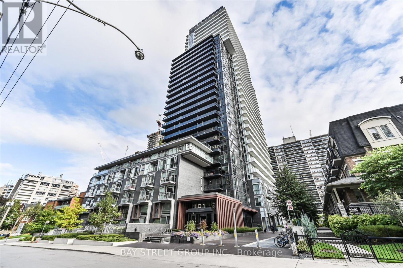 1106 - 101 ERSKINE AVENUE, Toronto, Ontario