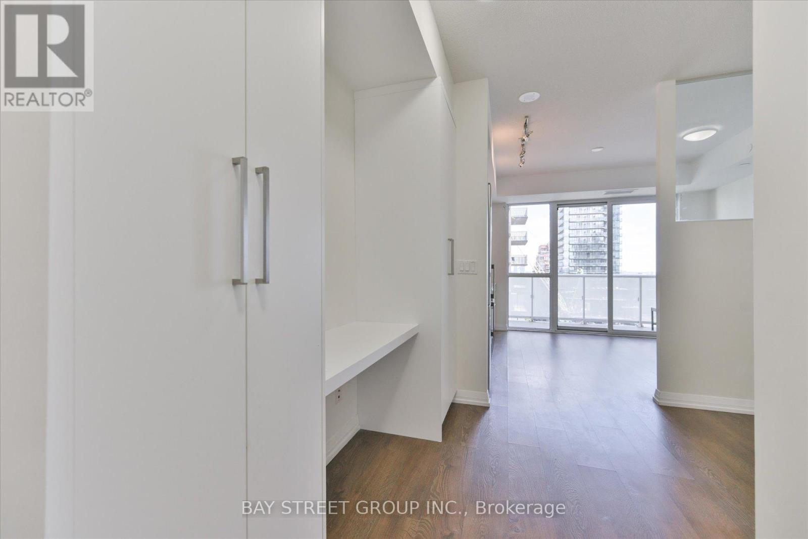 1106 - 101 Erskine Avenue, Toronto, Ontario M4P 0C5 - Photo 10 - C13690408