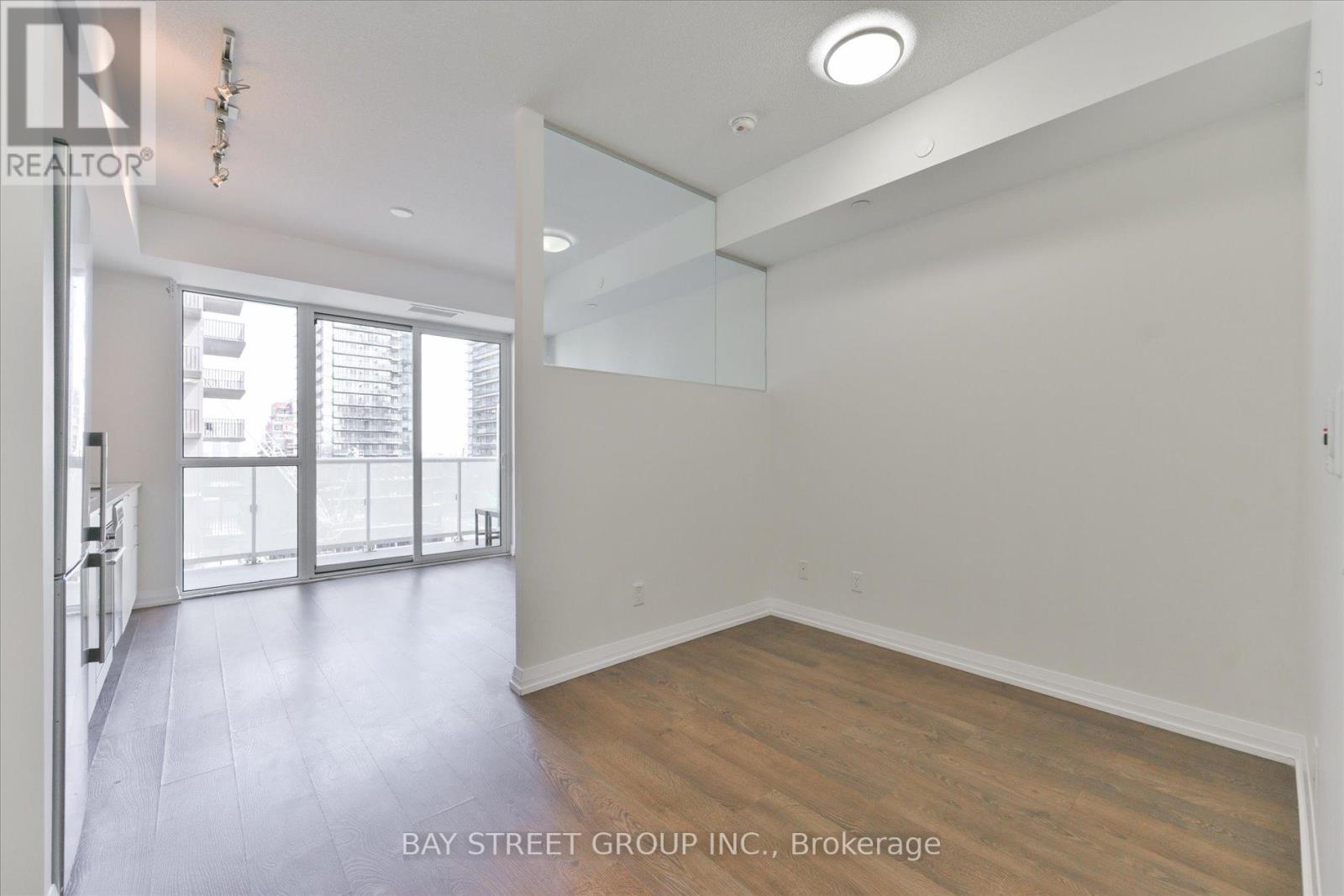 1106 - 101 Erskine Avenue, Toronto, Ontario M4P 0C5 - Photo 12 - C13690408
