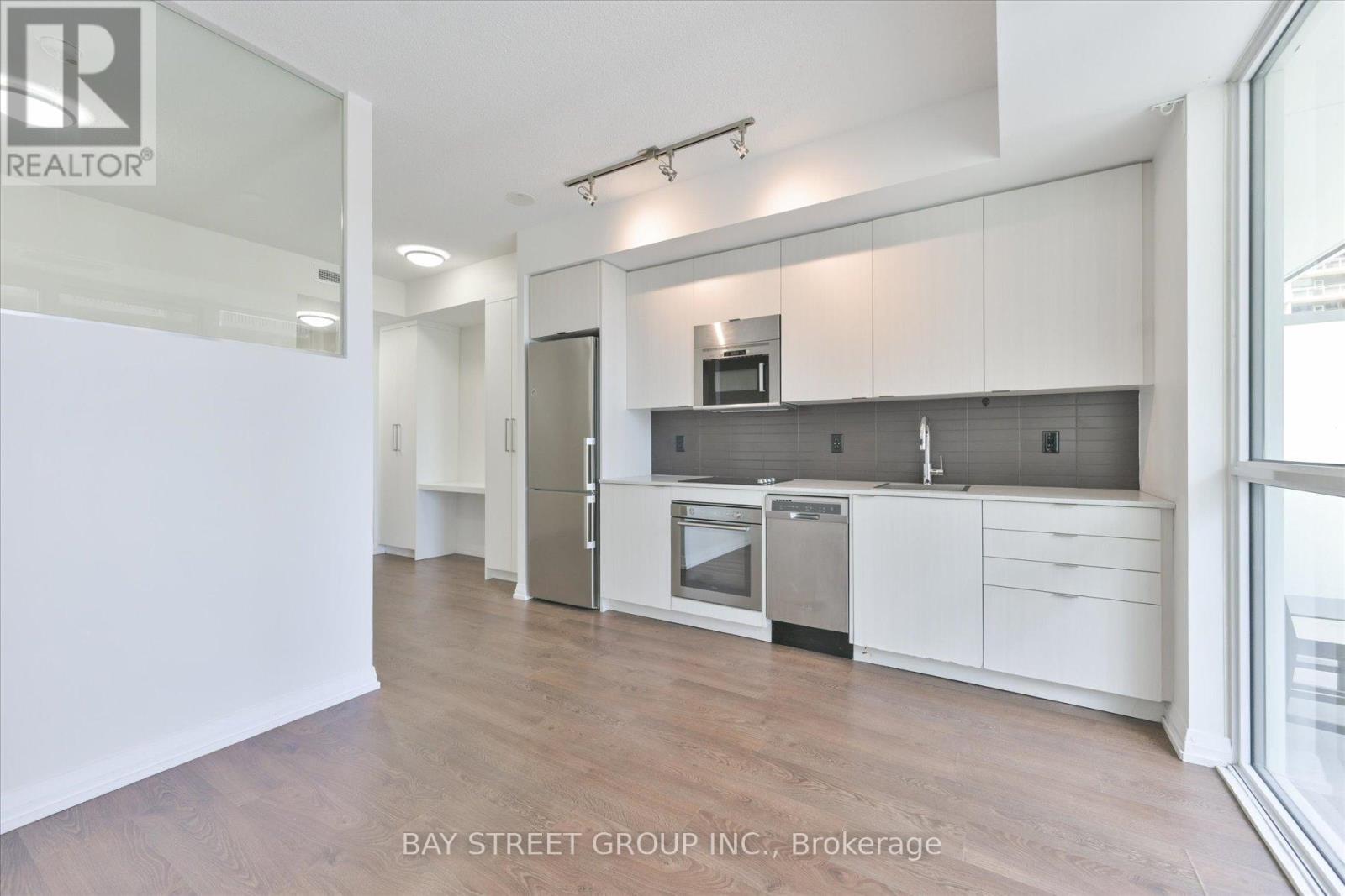 1106 - 101 Erskine Avenue, Toronto, Ontario M4P 0C5 - Photo 20 - C13690408