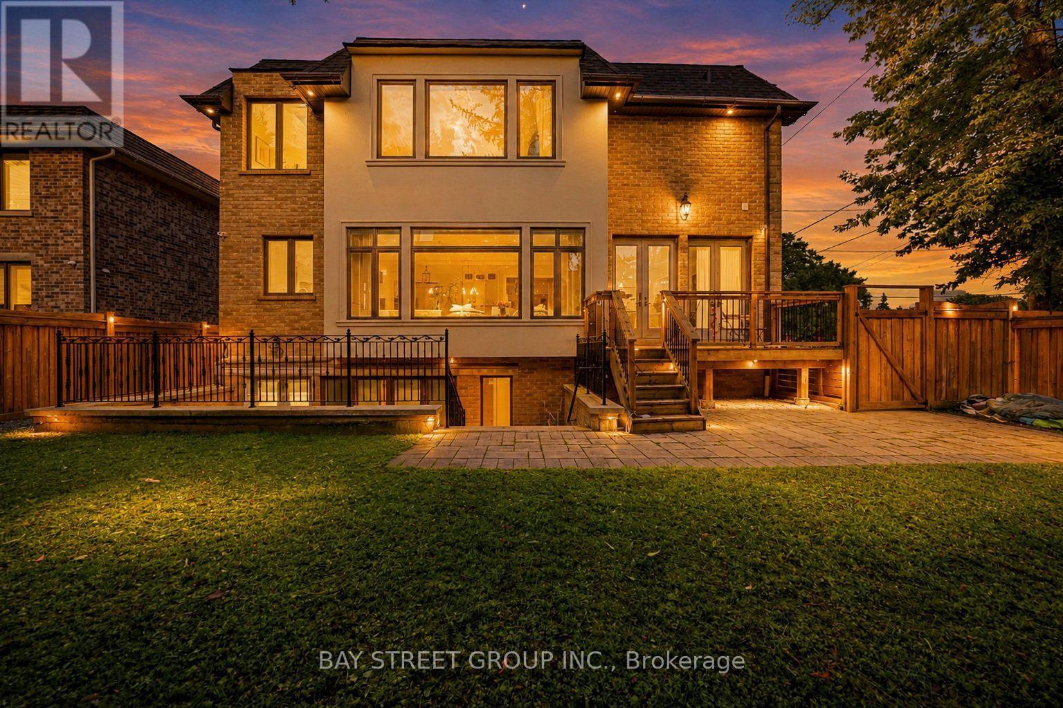 168 Highgate Avenue, Toronto, Ontario  M2N 5H1 - Photo 3 - C13690420