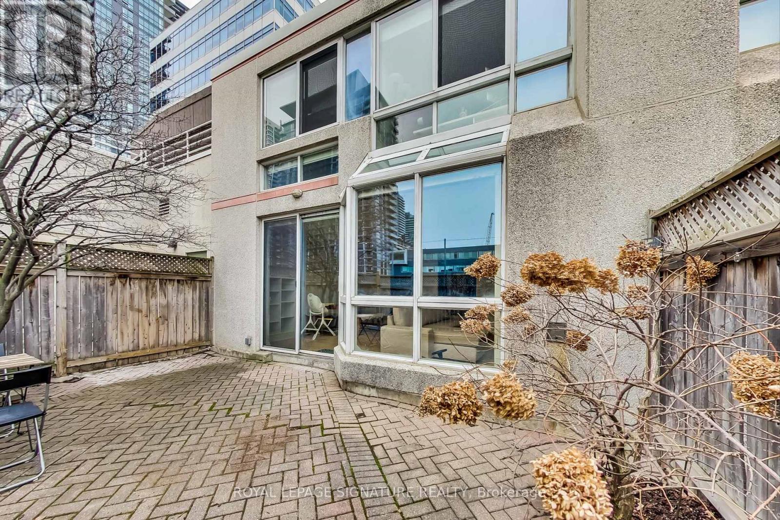 Th5 - 11 Broadway Avenue, Toronto, Ontario  M4P 1T7 - Photo 26 - C13690432