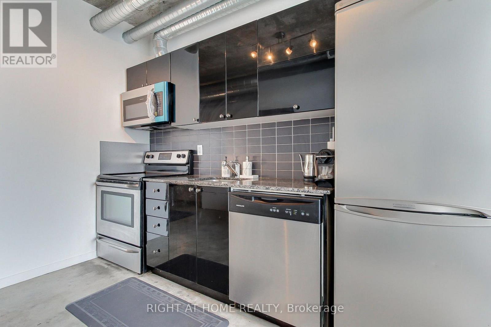 610 - 150 Sudbury Street, Toronto, Ontario M6J 3S8 - Photo 14 - C13690438