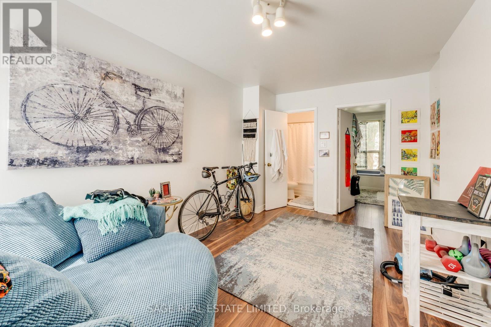 241 Langley Avenue, Toronto, Ontario  M4K 1C1 - Photo 20 - E13690344