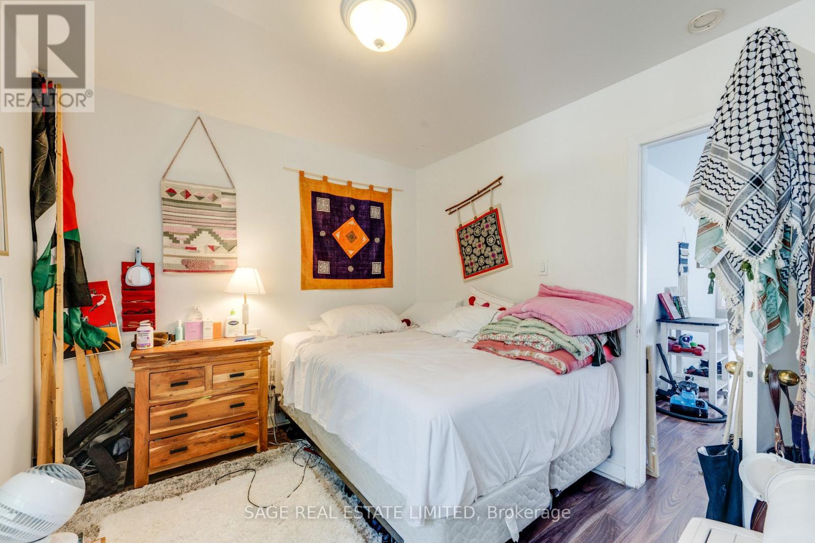 241 Langley Avenue, Toronto, Ontario  M4K 1C1 - Photo 24 - E13690344