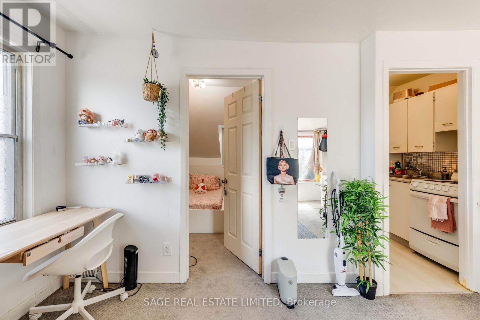 241 Langley Avenue, Toronto, Ontario  M4K 1C1 - Photo 29 - E13690344