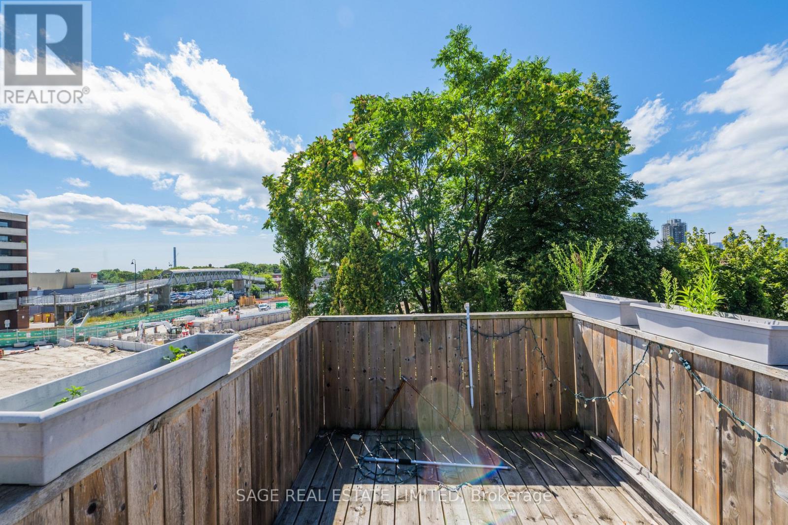 241 Langley Avenue, Toronto, Ontario  M4K 1C1 - Photo 46 - E13690344