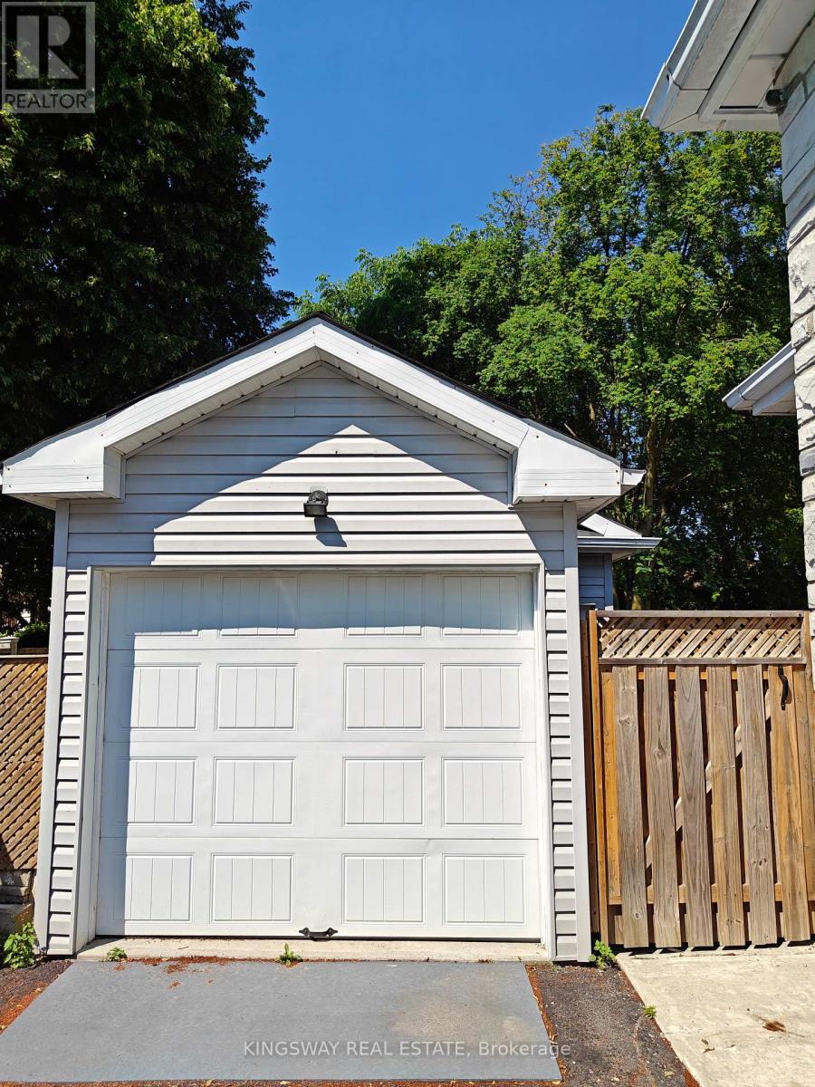 848 Grierson Street, Oshawa, Ontario L1G 5J9 - Photo 17 - E13690434