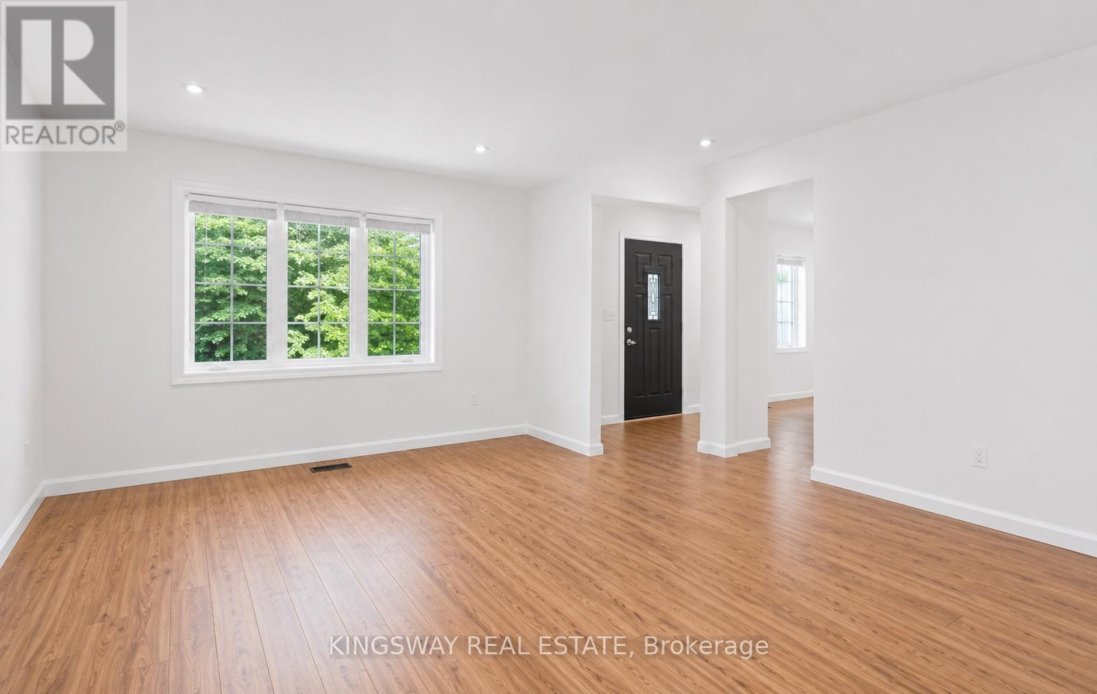 848 Grierson Street, Oshawa, Ontario L1G 5J9 - Photo 3 - E13690434
