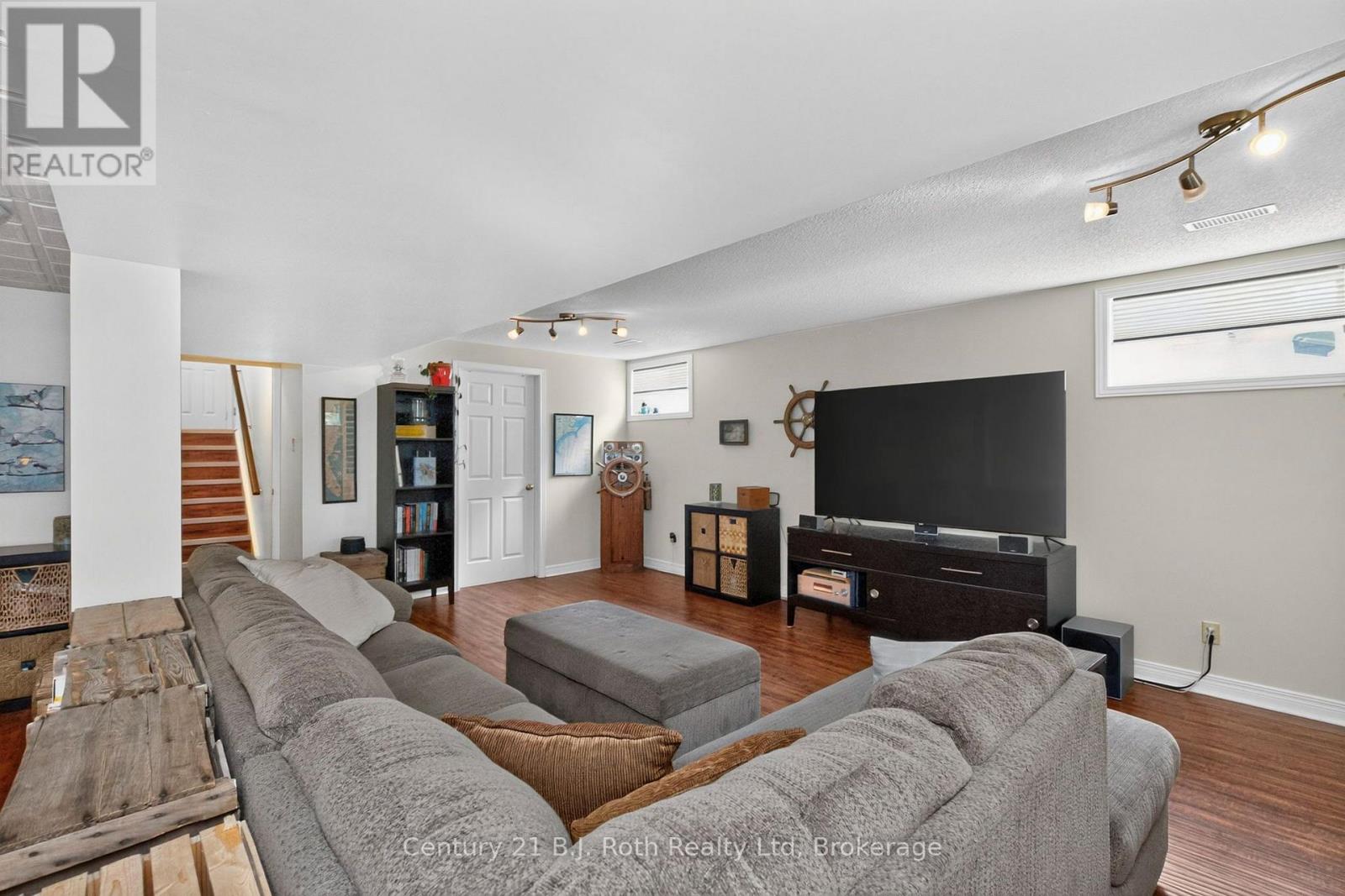 7 Georgias Walk, Tay, Ontario  L0K 2A0 - Photo 24 - S13690406