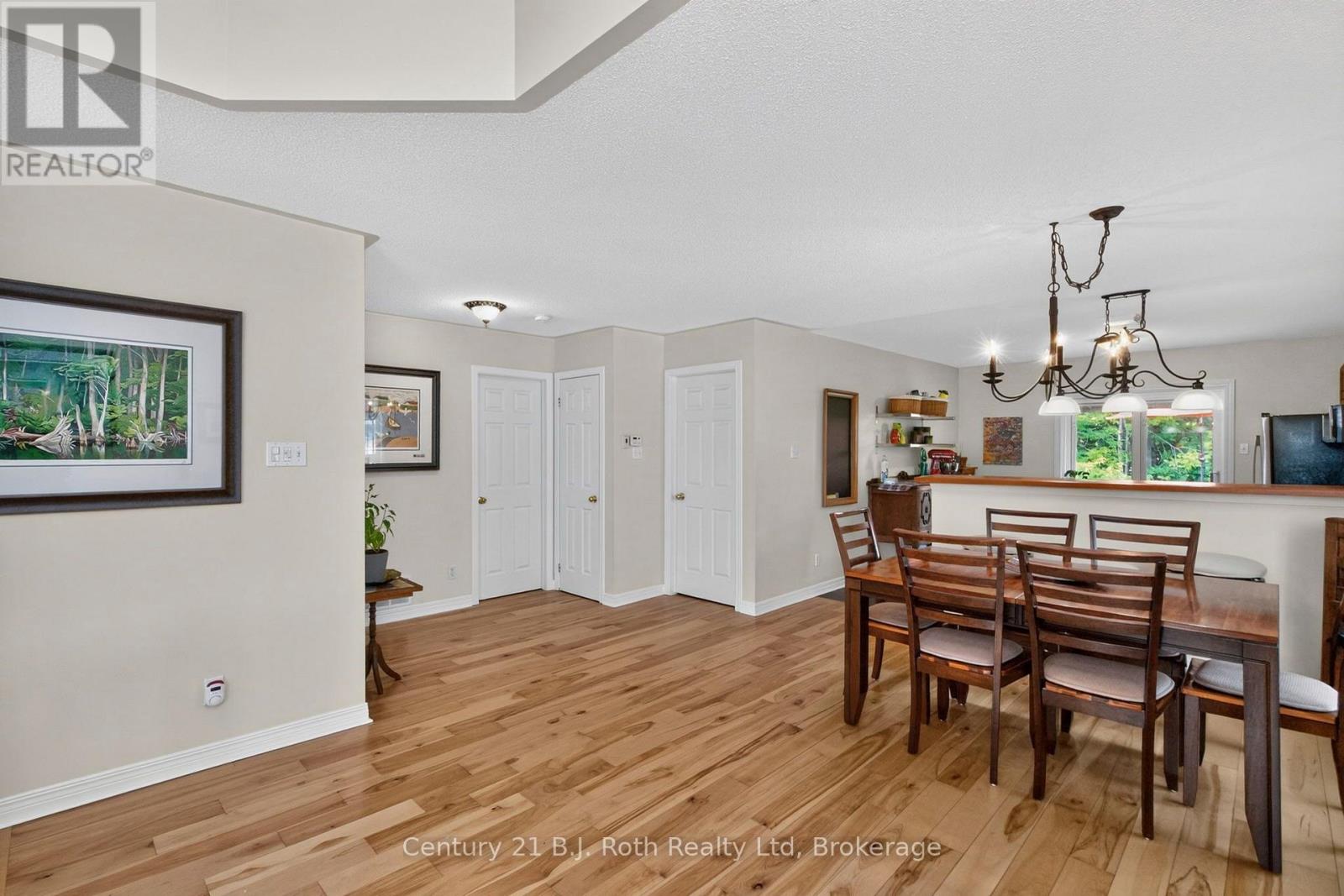 7 Georgias Walk, Tay, Ontario  L0K 2A0 - Photo 8 - S13690406