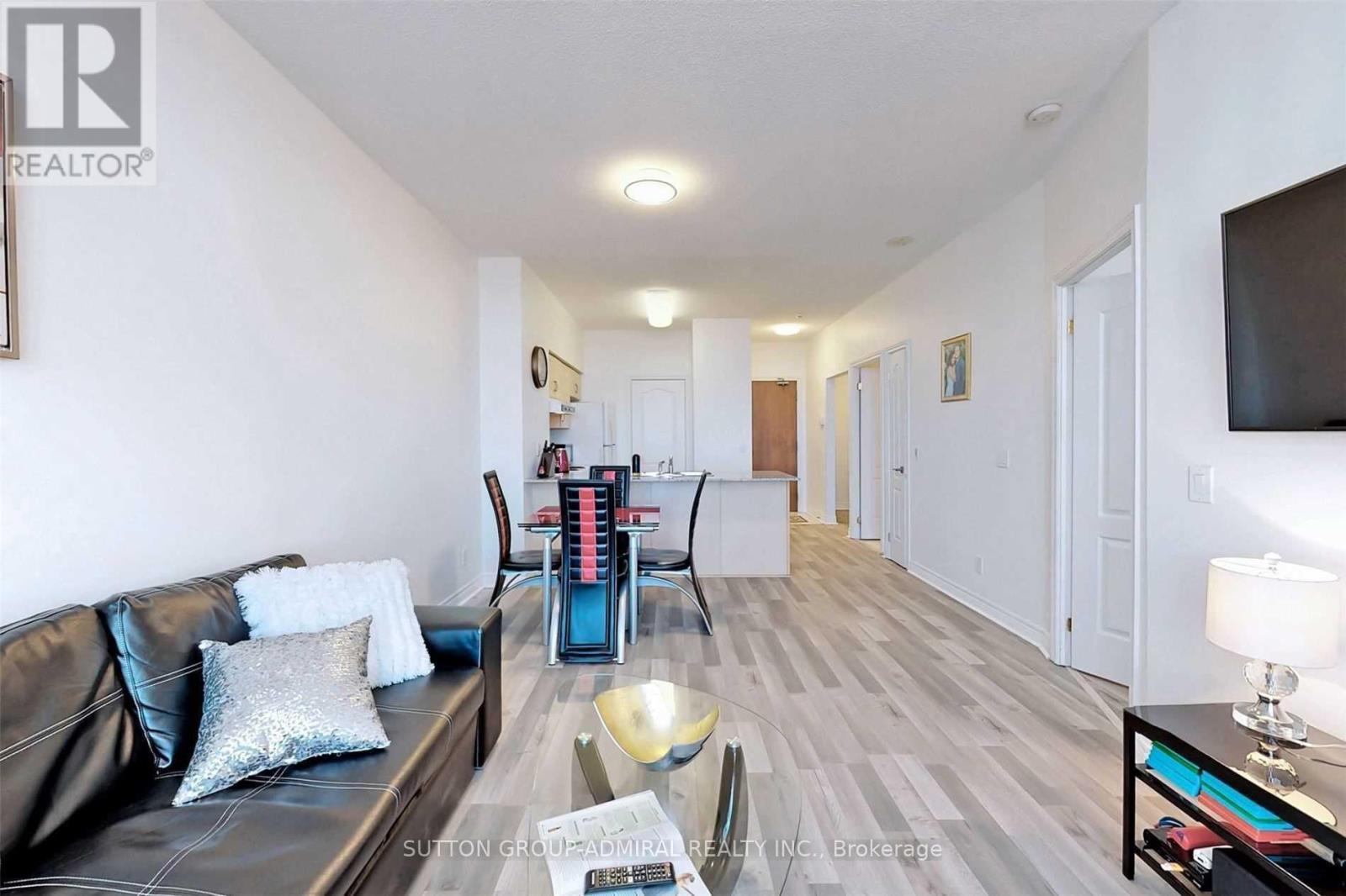 Ph05 - 50 Disera Drive, Vaughan, Ontario L4J 9E9 - Photo 2 - N13690378