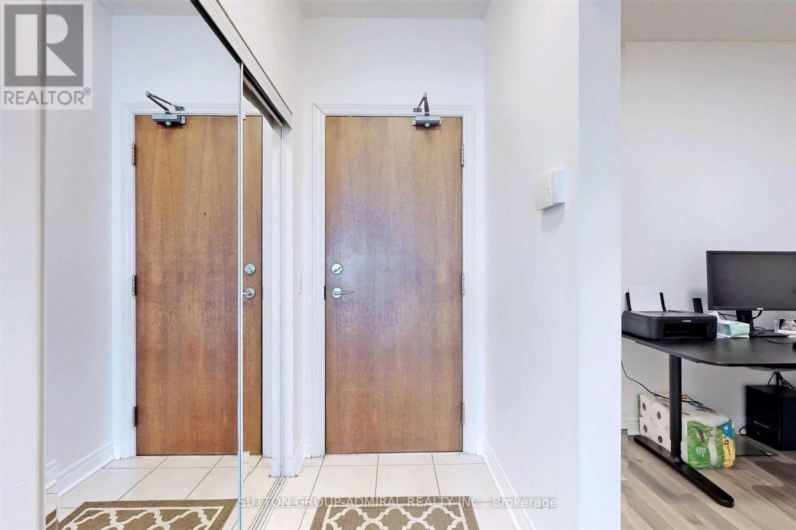 Ph05 - 50 Disera Drive, Vaughan, Ontario L4J 9E9 - Photo 8 - N13690378