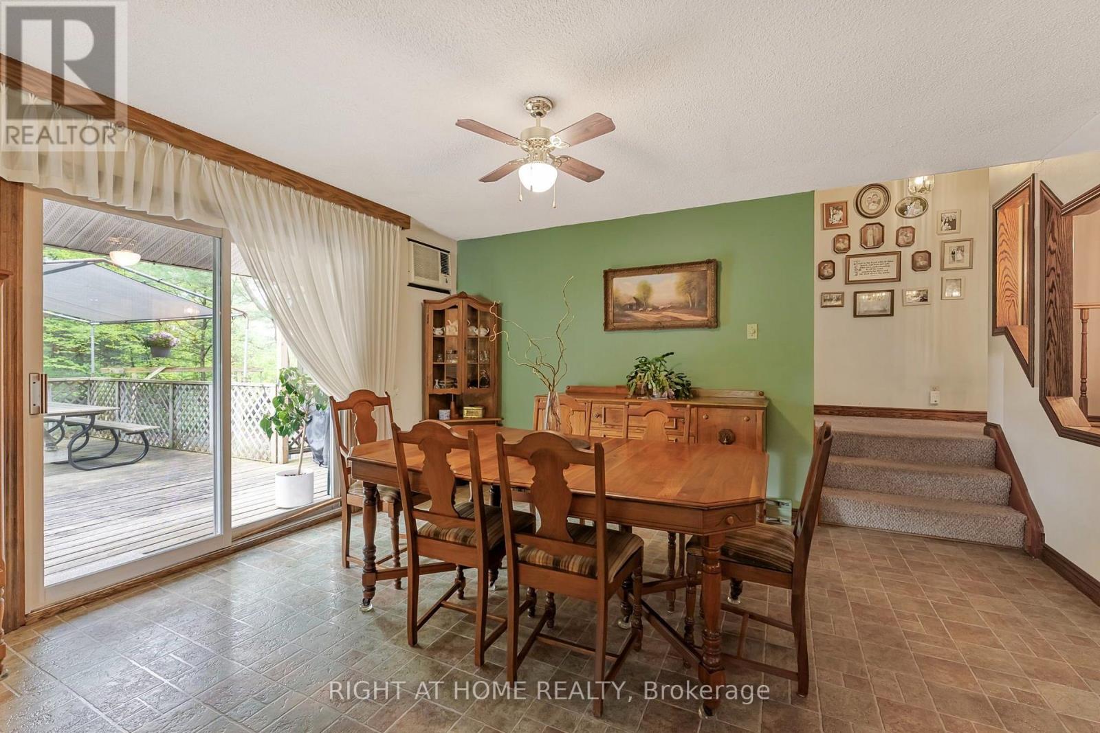 3500 Baldwick Lane, Springwater, Ontario  L0M 1T2 - Photo 9 - S13690358