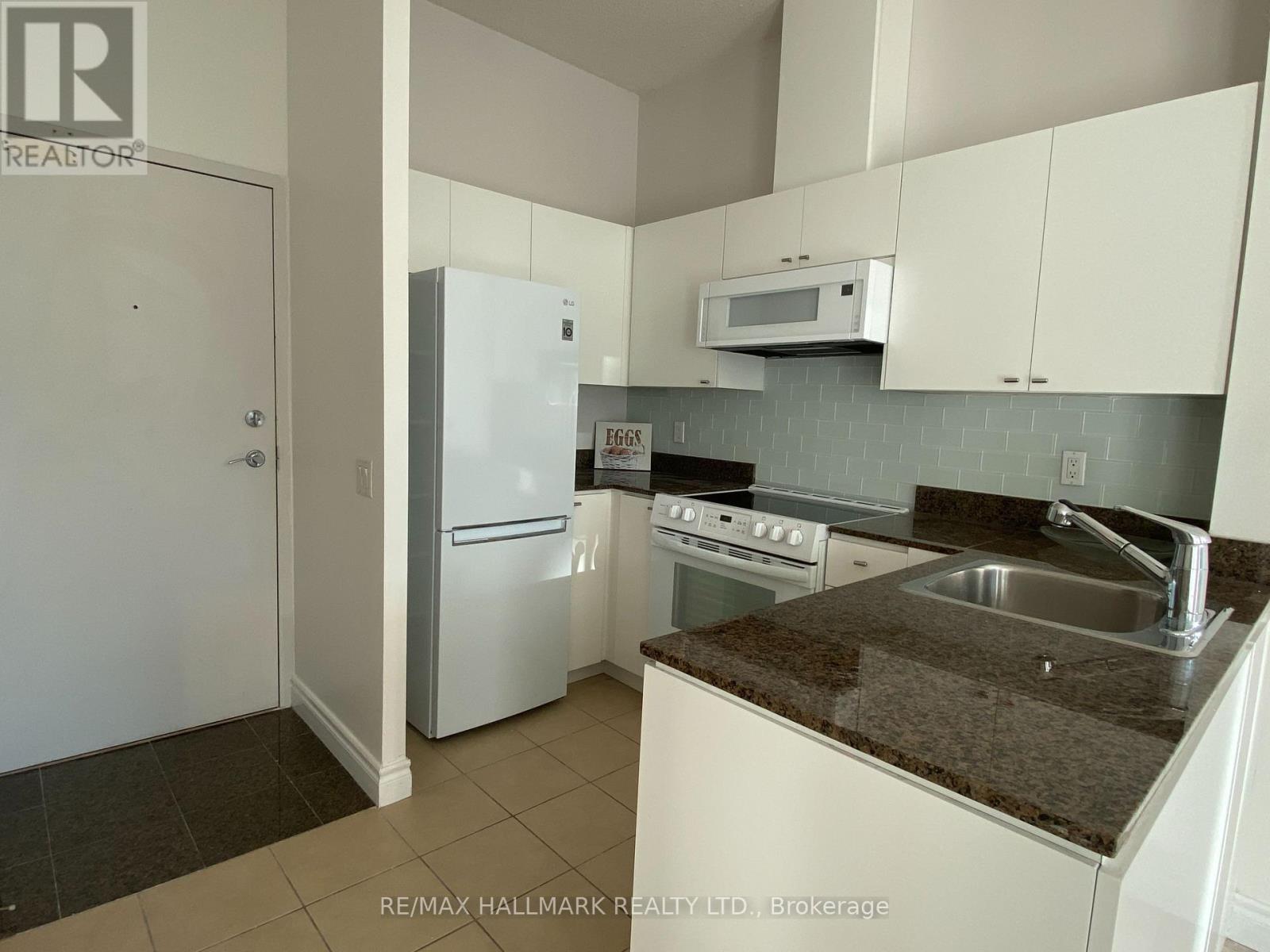 107 - 361 Front Street W, Toronto, Ontario  M5V 3R5 - Photo 9 - C13684088