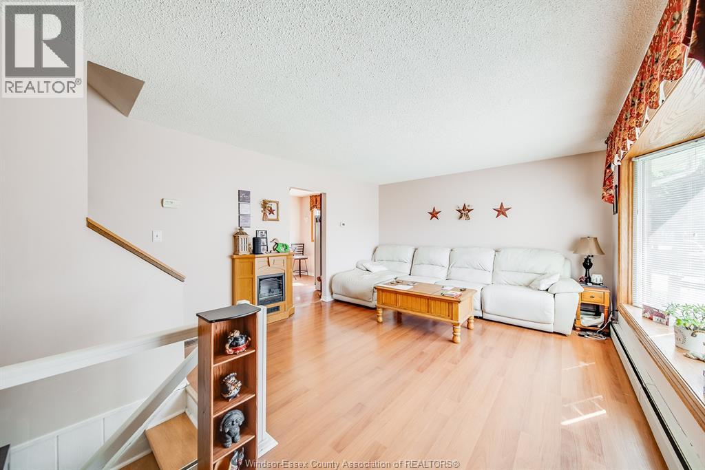 5122 Colbourne Drive, Windsor, Ontario  N8T 1T8 - Photo 3 - 26020207