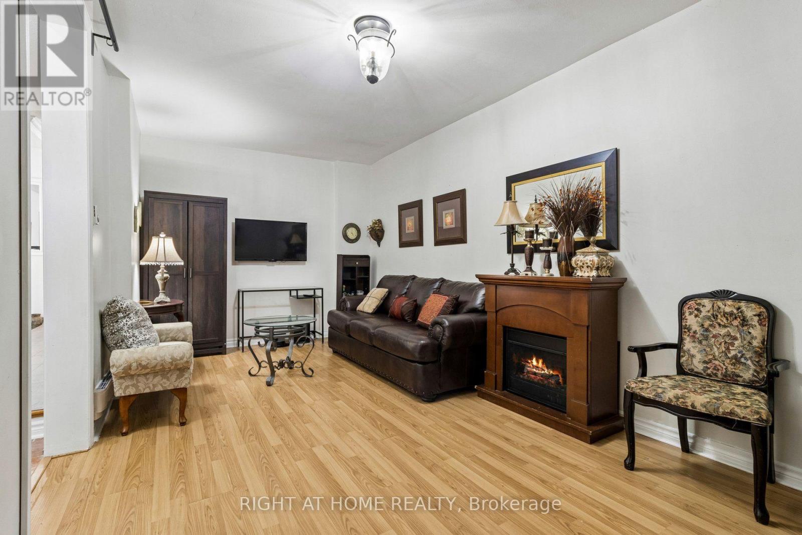 116 Nasir Crescent, Vaughan, Ontario  L6A 3B2 - Photo 15 - N13690020