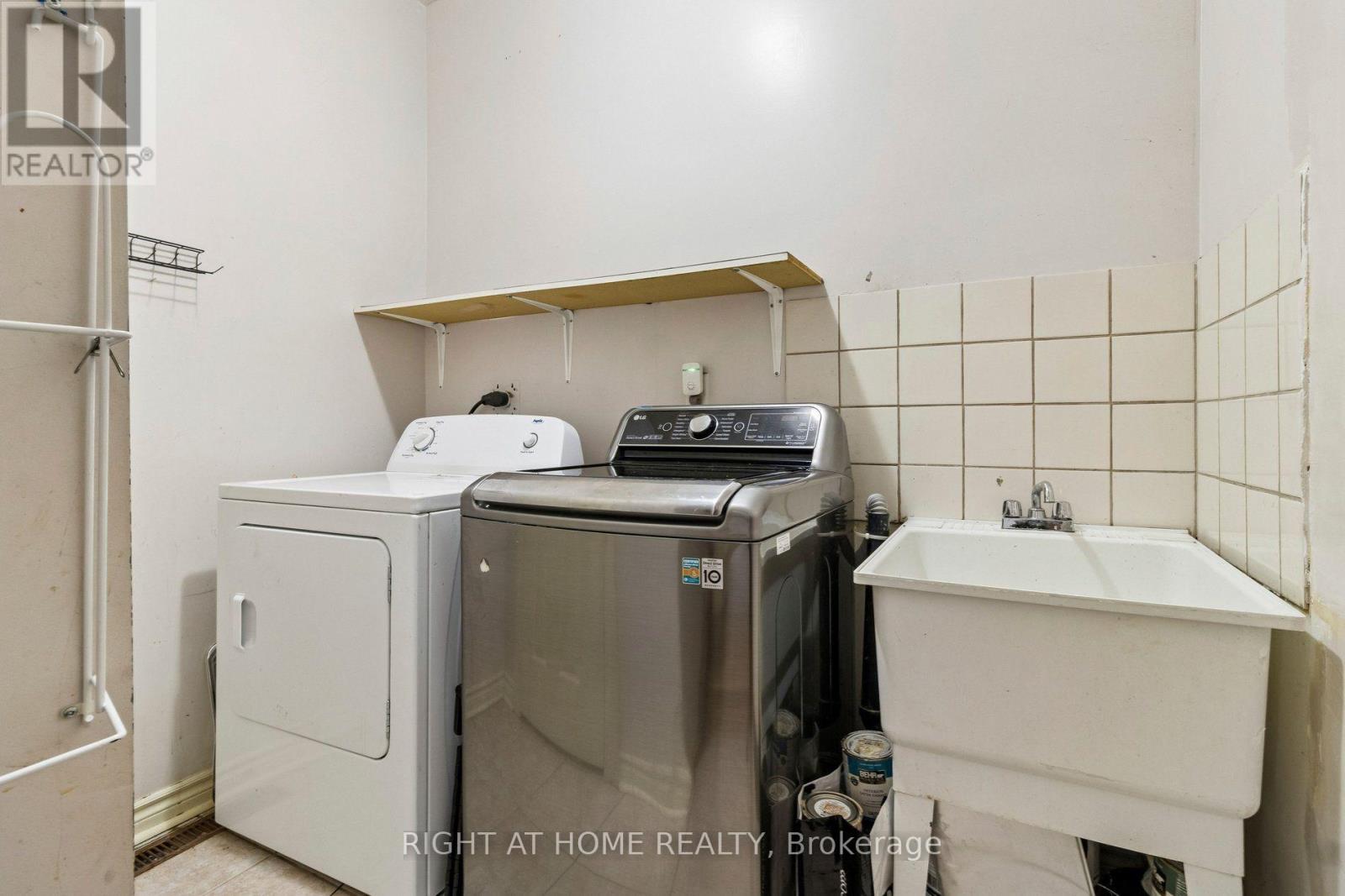116 Nasir Crescent, Vaughan, Ontario  L6A 3B2 - Photo 18 - N13690020