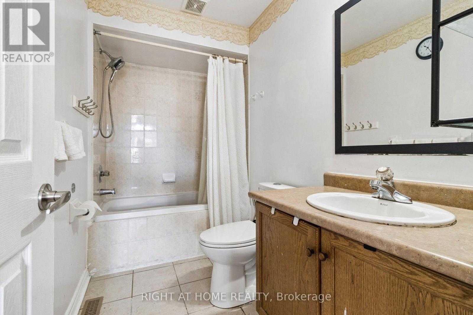 116 Nasir Crescent, Vaughan, Ontario  L6A 3B2 - Photo 24 - N13690020