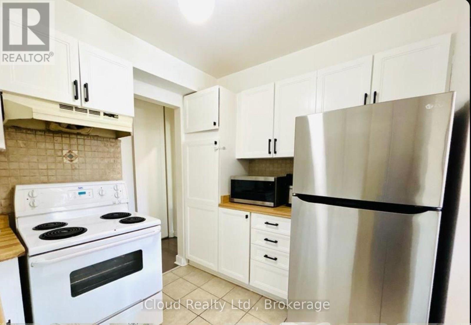 59 - 3125 Fifth Line W, Mississauga, Ontario  L5L 3S8 - Photo 5 - W13689068
