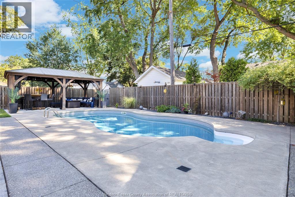 876 Belle Isle View Boulevard, Windsor, Ontario  N8S 3G3 - Photo 37 - 26020215