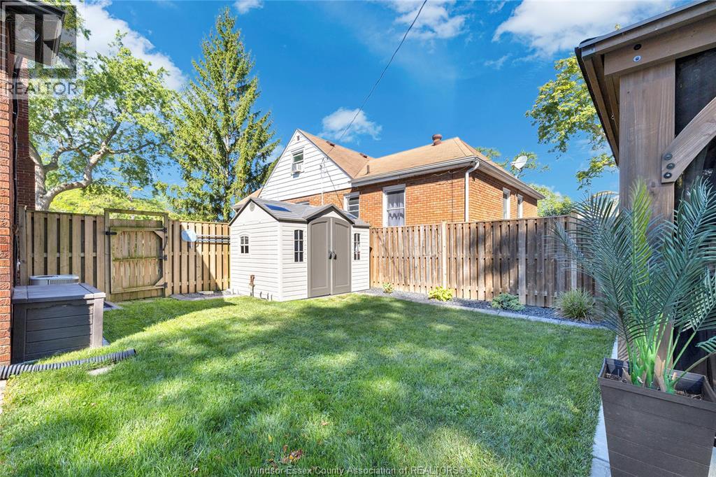 876 Belle Isle View Boulevard, Windsor, Ontario  N8S 3G3 - Photo 40 - 26020215