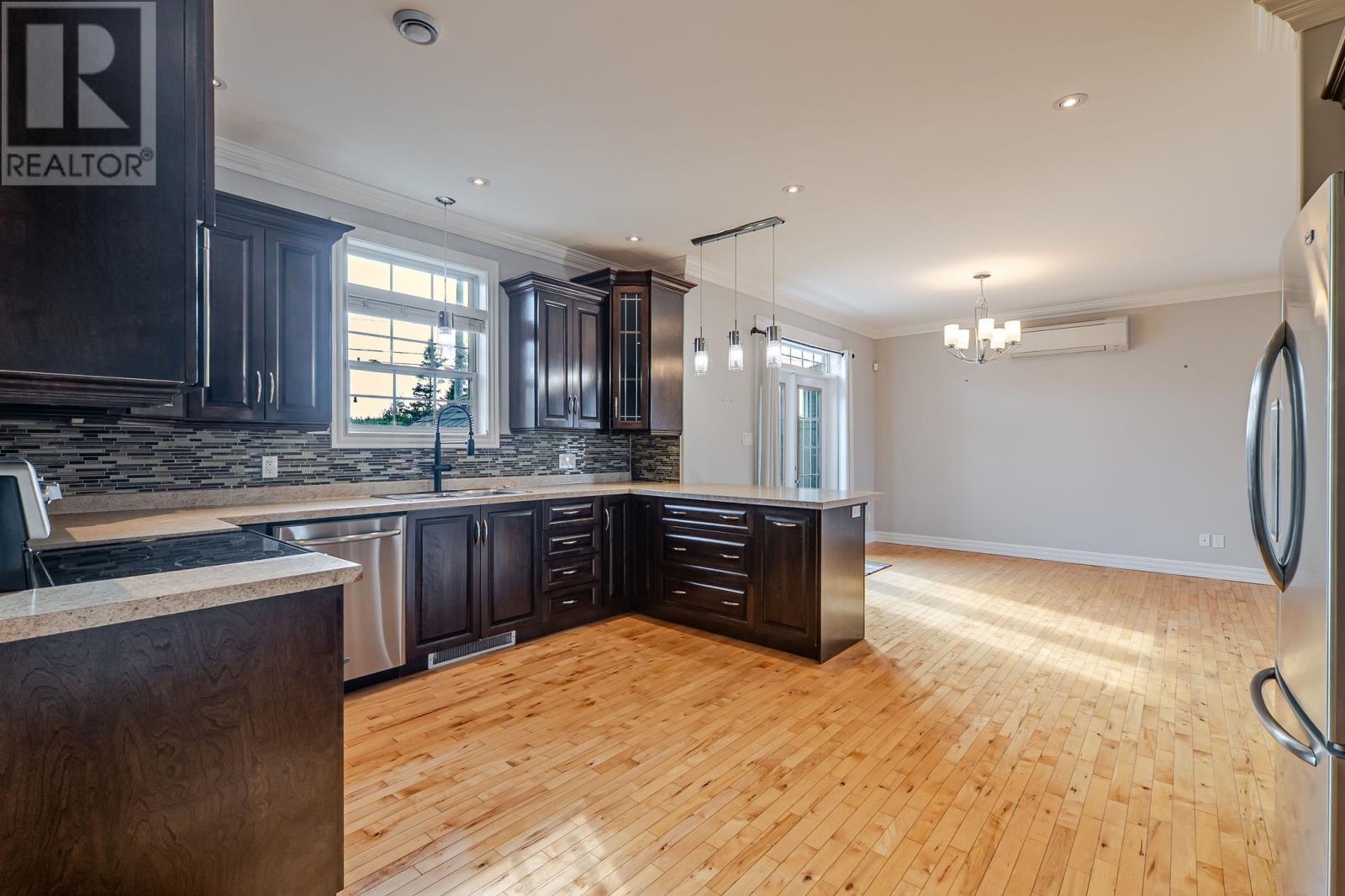 28 Kenai Crescent, St. John's — photo 17