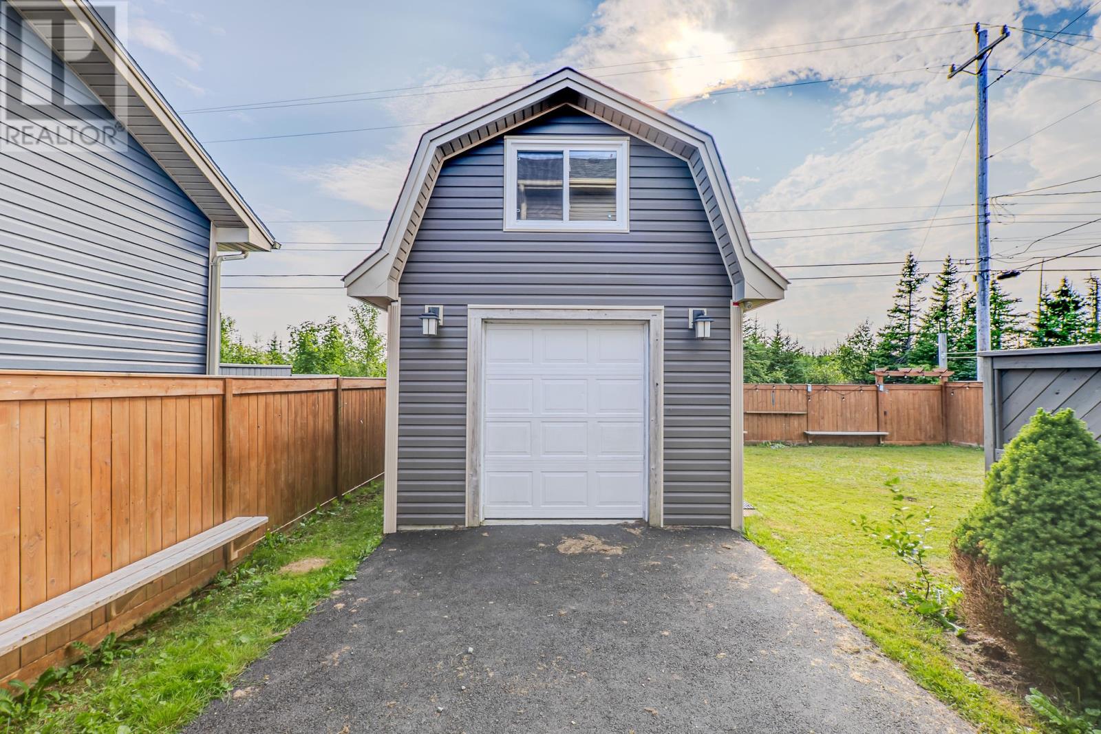 28 Kenai Crescent, St. John's — photo 9