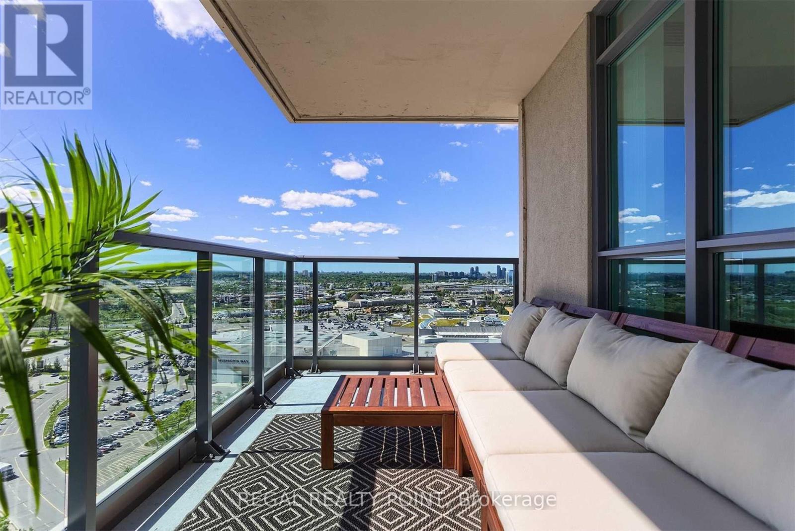 2507 - 215 Sherway Gardens Road, Toronto, Ontario  M9C 0A4 - Photo 11 - W13690352