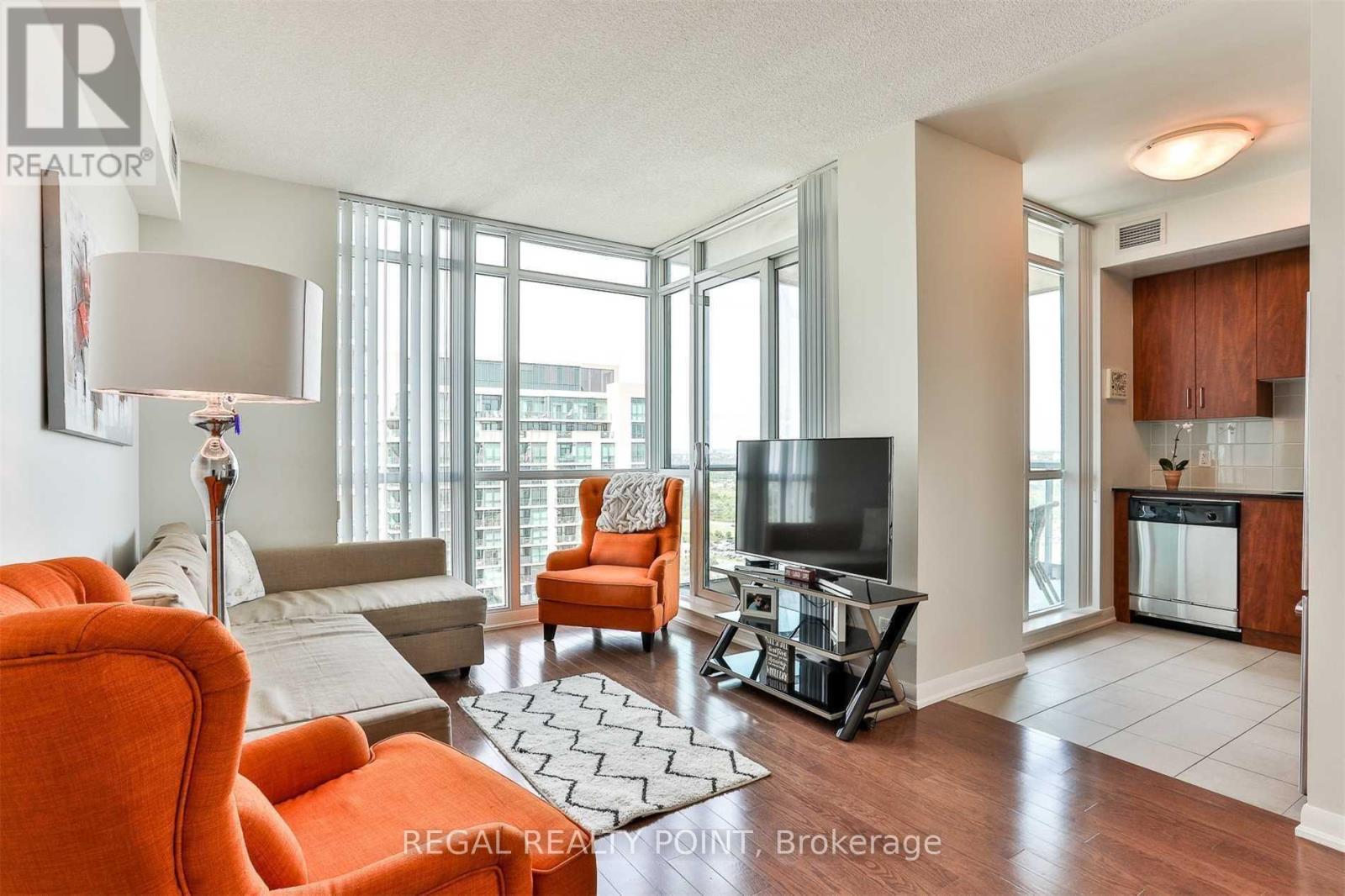 2507 - 215 Sherway Gardens Road, Toronto, Ontario  M9C 0A4 - Photo 5 - W13690352