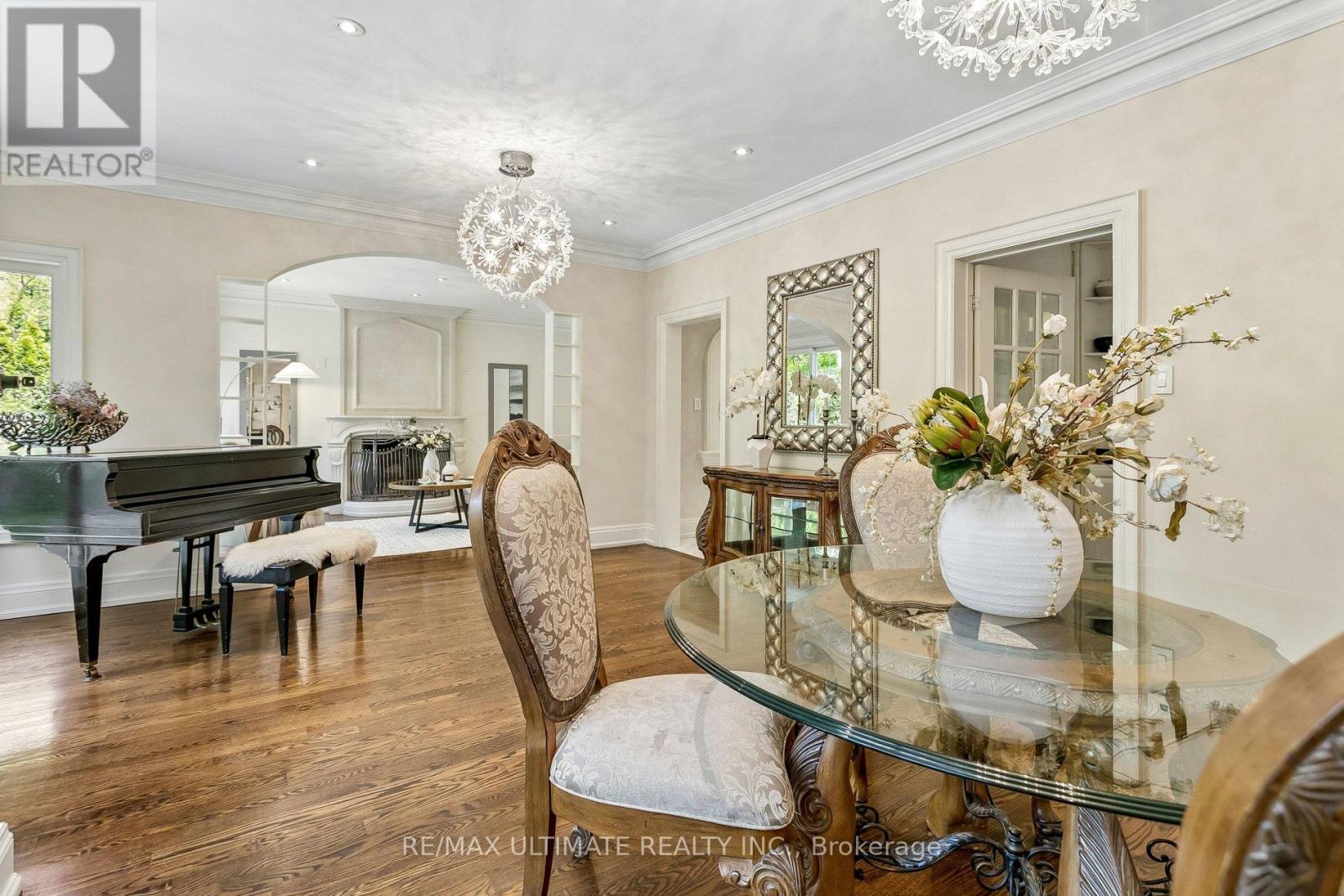 73 Bonnyview Drive, Toronto (Stonegate-Queensway), Ontario  M8Y 3G7 - Photo 19 - W13690356