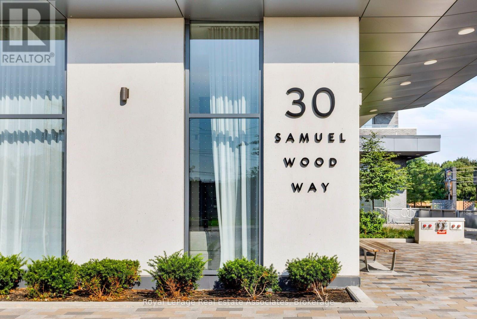 602 - 30 Samuel Wood Way, Toronto (Islington-City Centre West), Ontario  M9B 0C9 - Photo 3 - W13690370