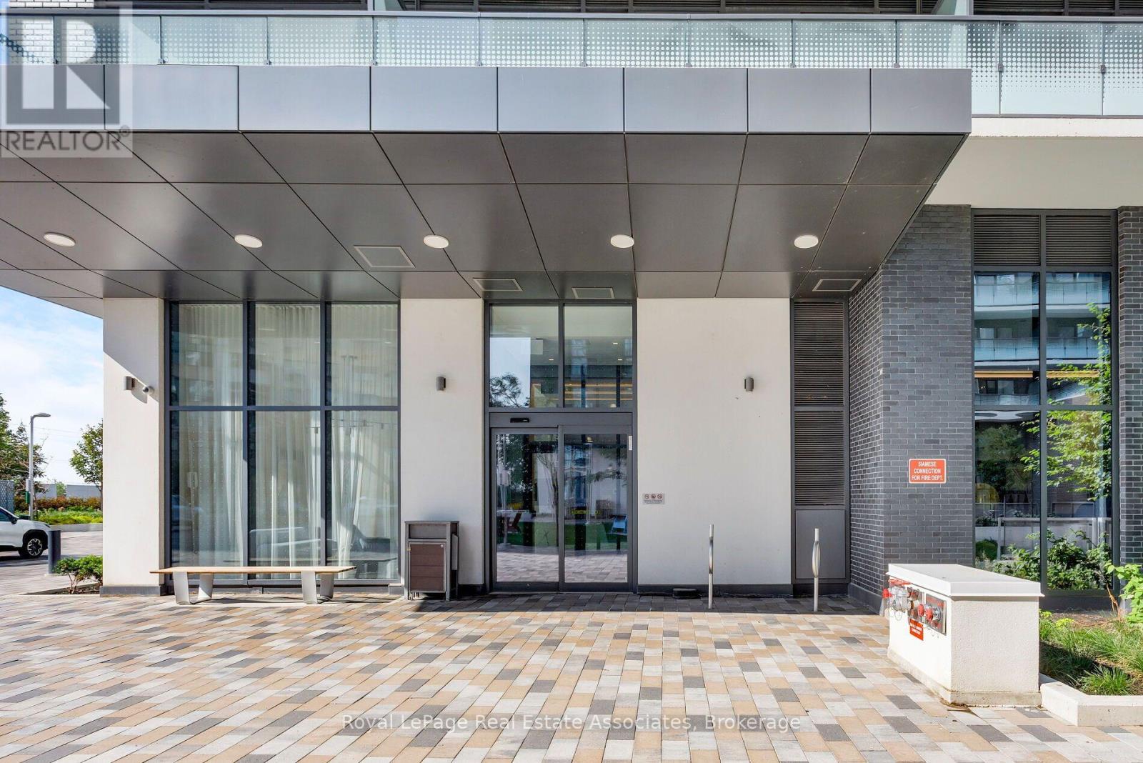 602 - 30 Samuel Wood Way, Toronto (Islington-City Centre West), Ontario  M9B 0C9 - Photo 4 - W13690370