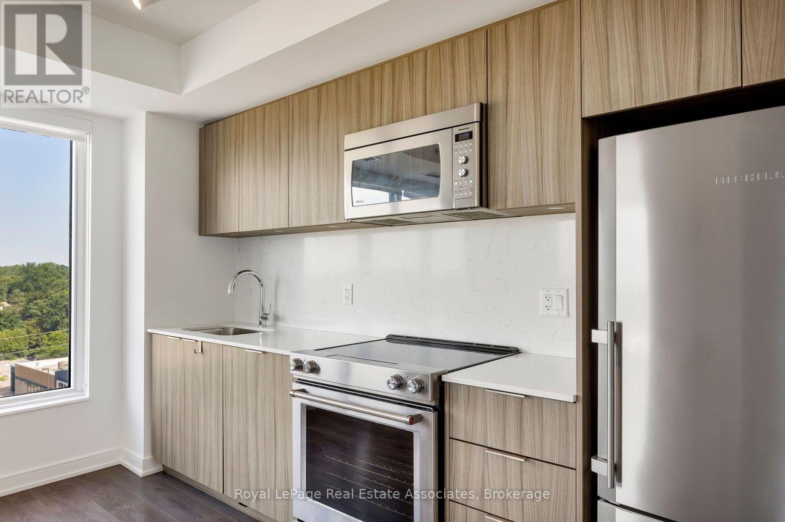 602 - 30 Samuel Wood Way, Toronto (Islington-City Centre West), Ontario  M9B 0C9 - Photo 6 - W13690370
