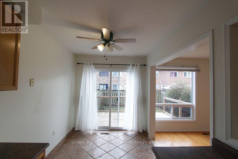 3384 Snowball Road, Mississauga, Ontario  L5N 7M6 - Photo 11 - W13690374