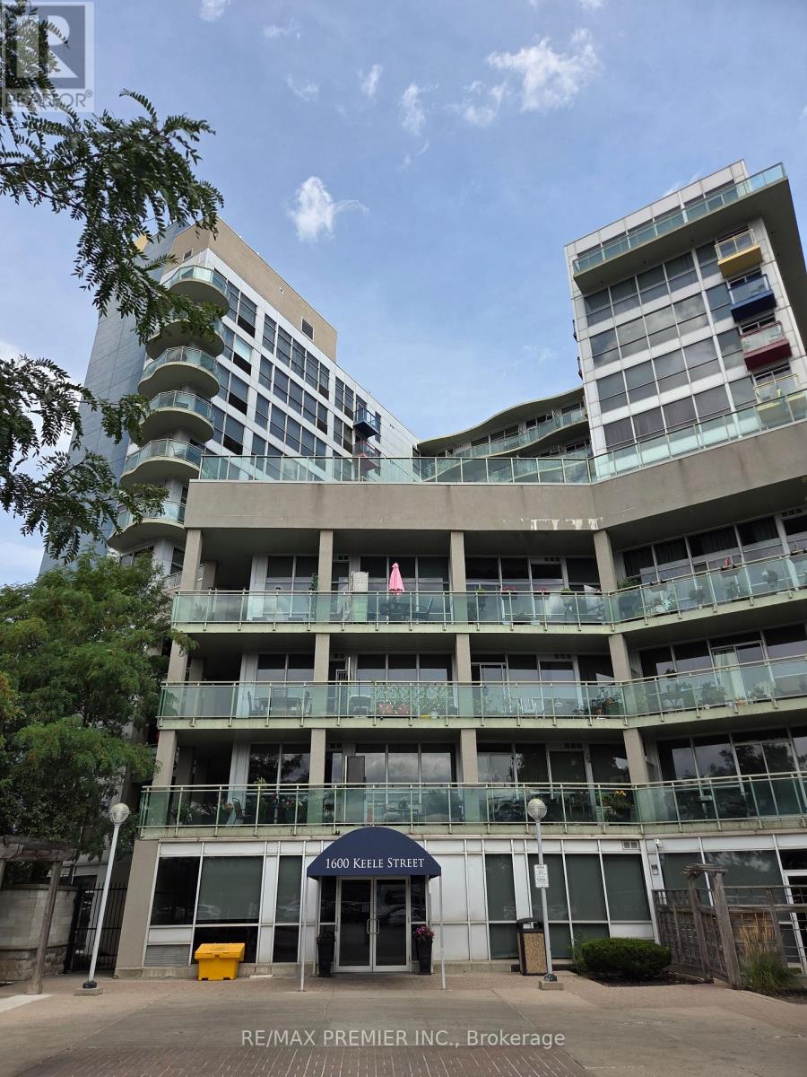 819 - 1600 Keele Street, Toronto, Ontario  M6N 5J1 - Photo 2 - W13690400