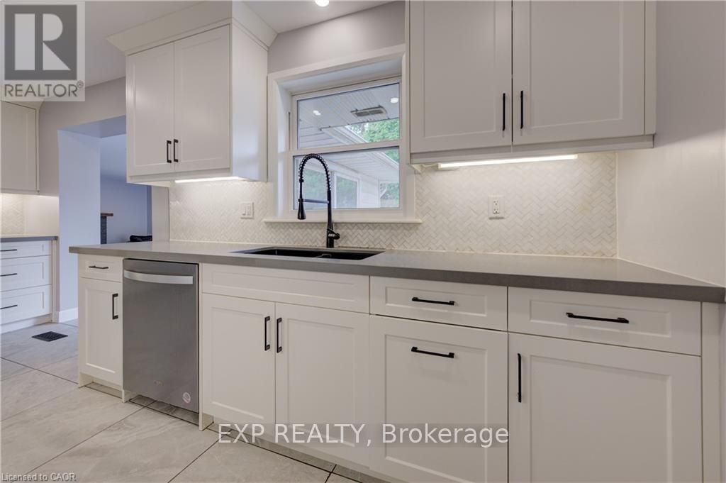 244 Royal Street, Waterloo, Ontario  N2J 2J2 - Photo 14 - X13690372