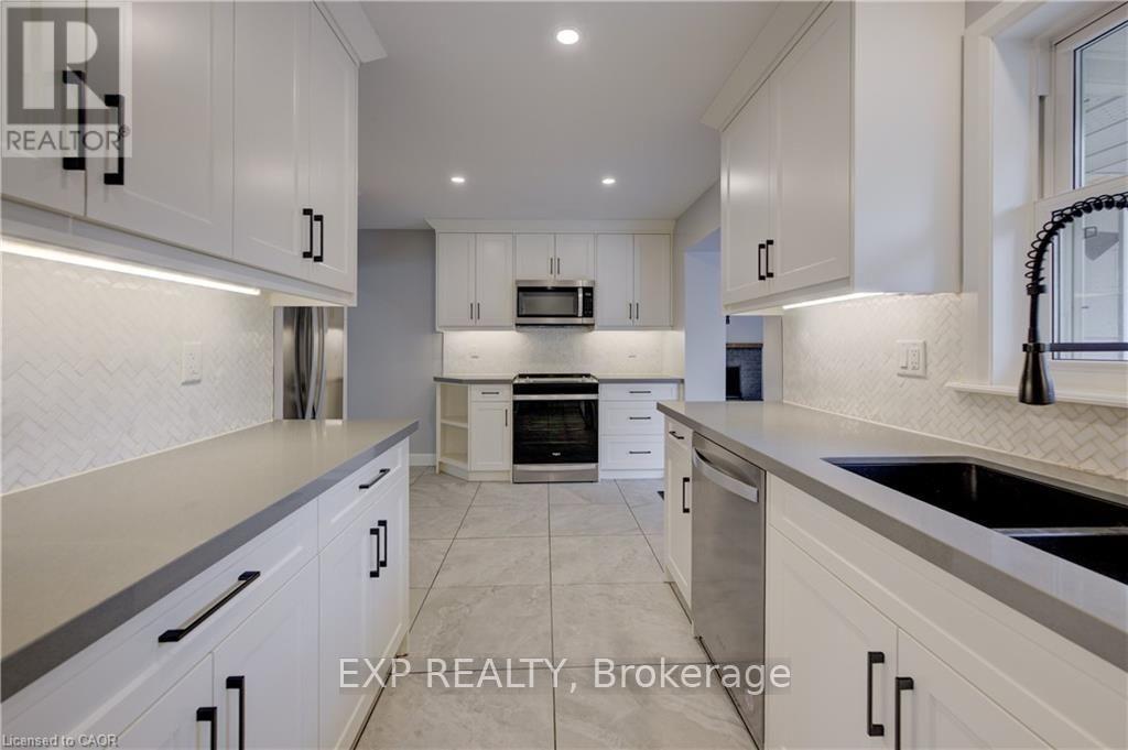 244 Royal Street, Waterloo, Ontario  N2J 2J2 - Photo 16 - X13690372