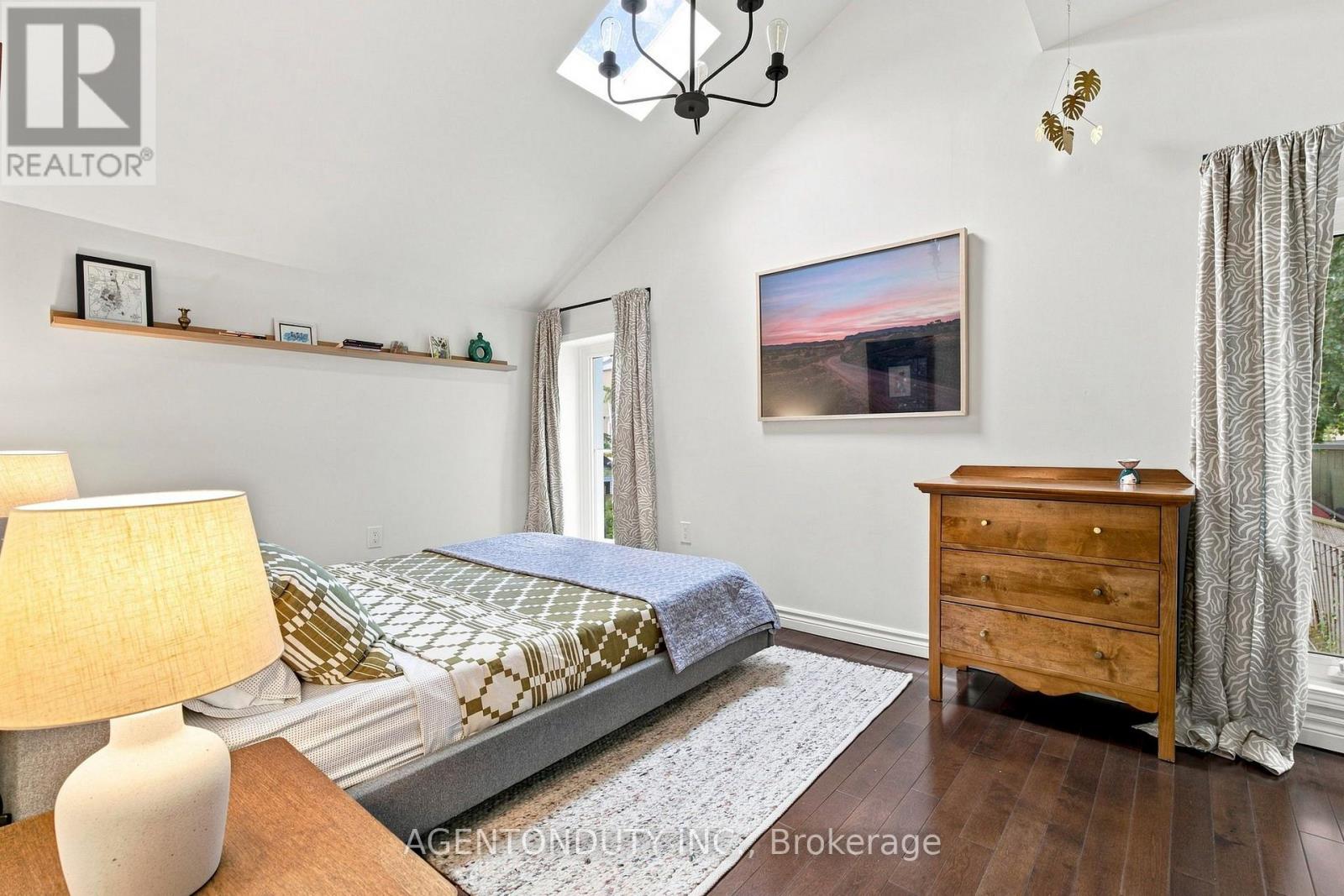 127 Peter Street, Hamilton, Ontario  L8R 1T7 - Photo 23 - X13690396