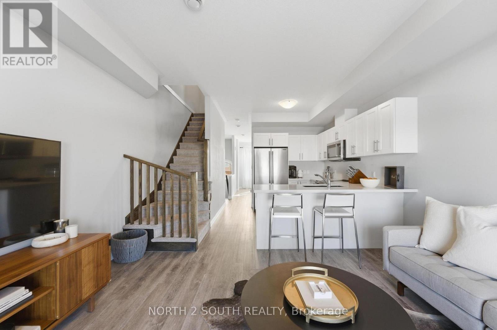 90 Laguna Village Crescent, Hamilton, Ontario  L0R 1P0 - Photo 11 - X13690418