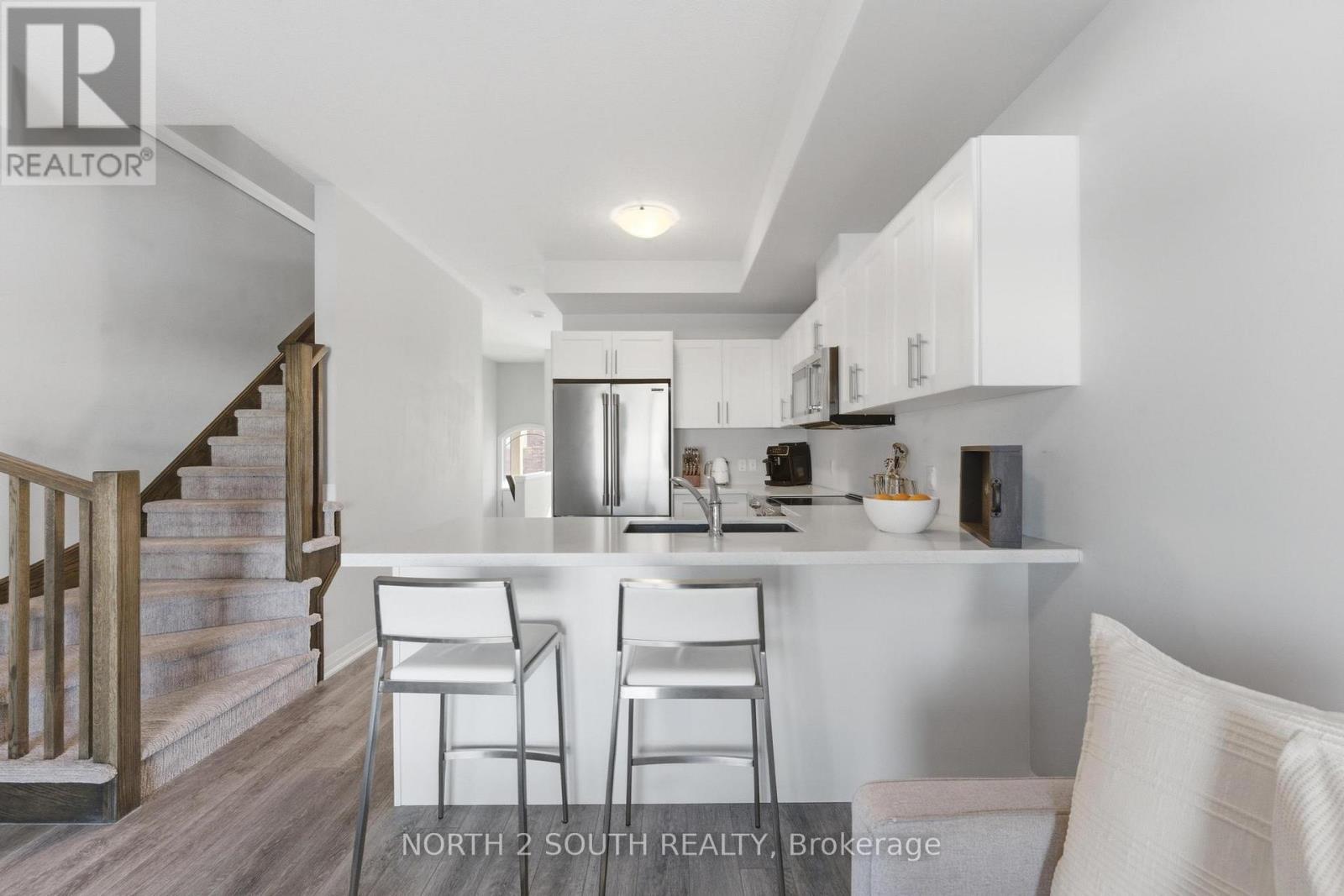 90 Laguna Village Crescent, Hamilton, Ontario  L0R 1P0 - Photo 15 - X13690418