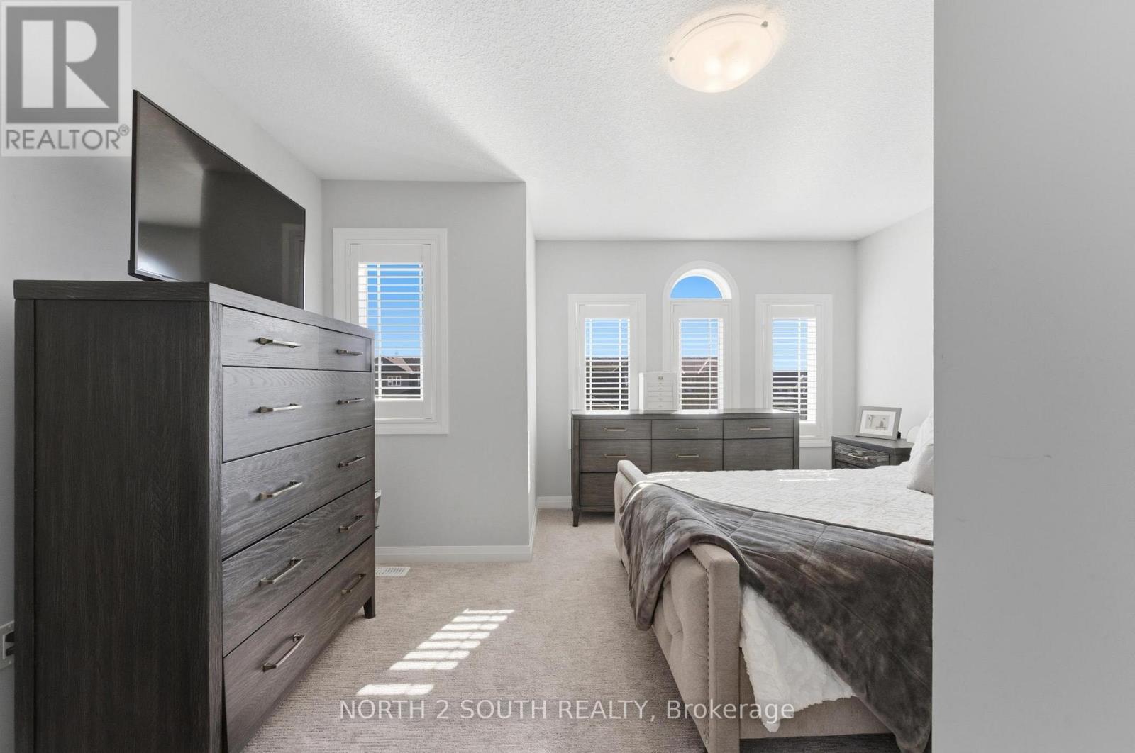 90 Laguna Village Crescent, Hamilton, Ontario  L0R 1P0 - Photo 18 - X13690418