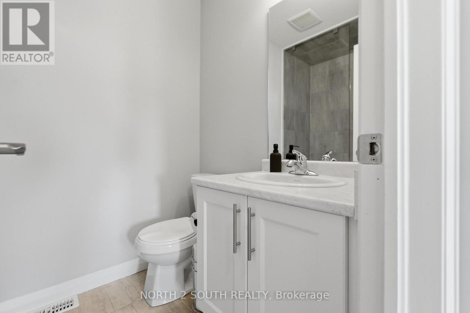 90 Laguna Village Crescent, Hamilton, Ontario  L0R 1P0 - Photo 20 - X13690418