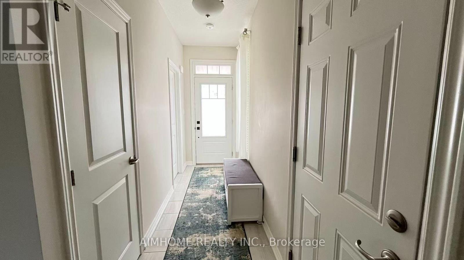 24 Noah Common, St. Catharines (Oakdale), Ontario  L2P 0G1 - Photo 2 - X13690446