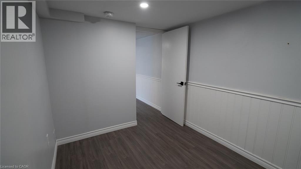 2177 Lakeshore Road Unit# Bsmnt, Burlington, Ontario  L7R 1A5 - Photo 8 - 40856525