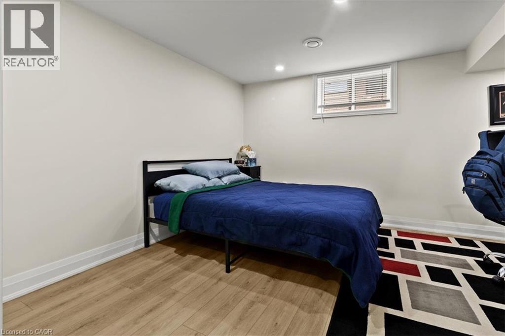 161 Hoover Crescent Unit# Lower, Hamilton, Ontario  L9A 3H2 - Photo 8 - 40856364