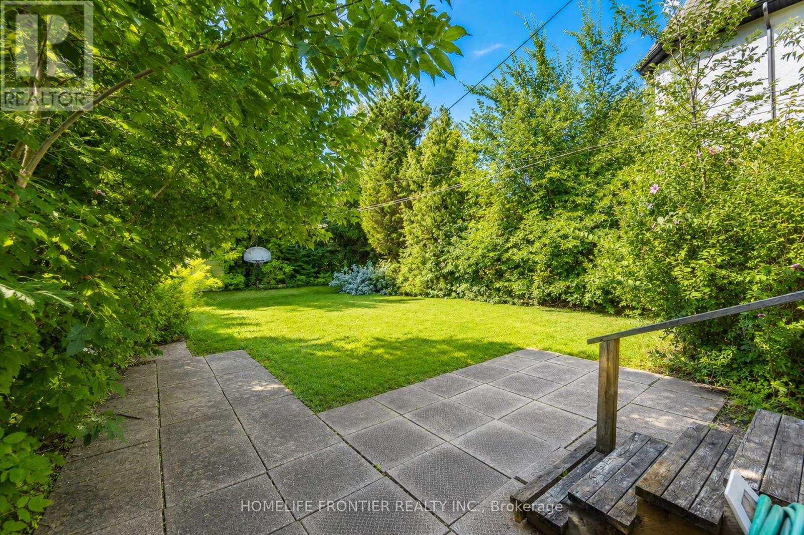 223 Elmwood Avenue, Toronto, Ontario  M2N 3M8 - Photo 27 - C13683586