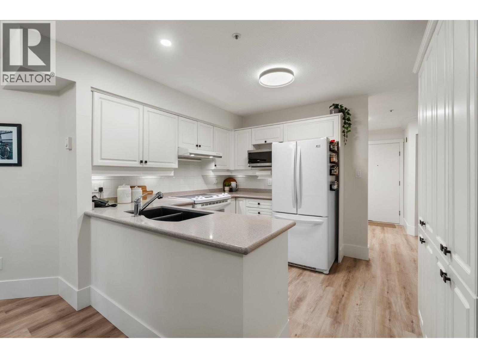 104 180 Ravine Drive, Port Moody, British Columbia  V3H 4Z3 - Photo 11 - R3150994
