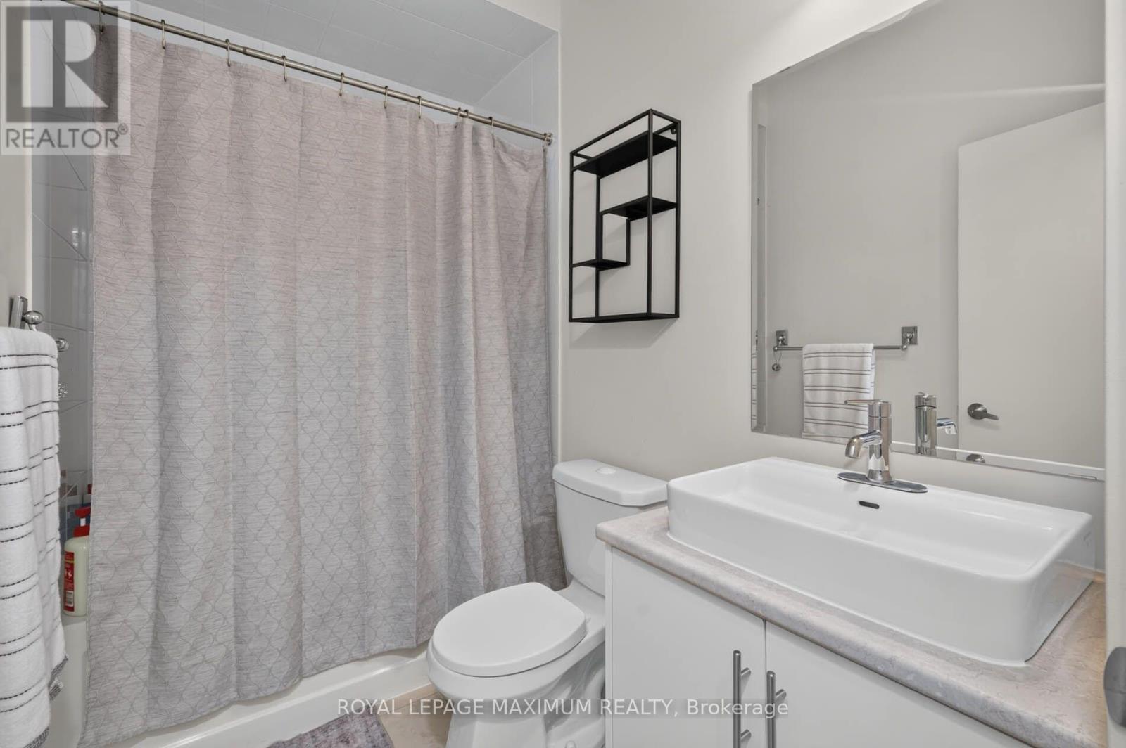 50 Allegranza Avenue, Vaughan, Ontario  L4H 4P2 - Photo 33 - N13684864