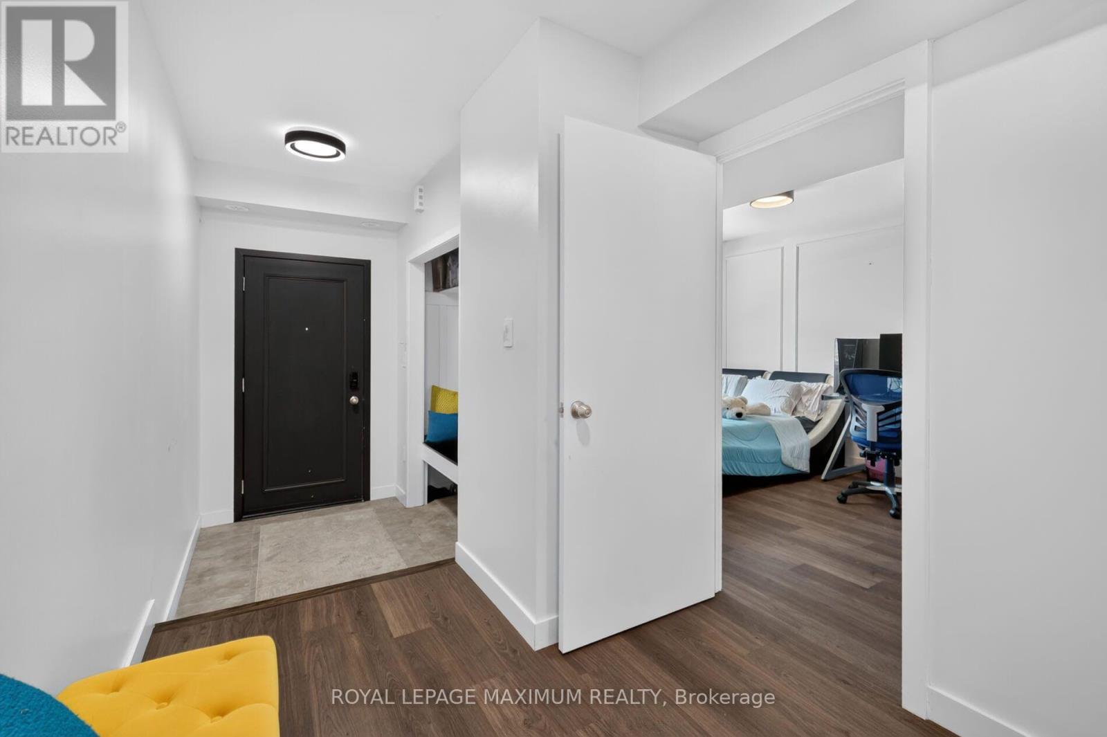 50 Allegranza Avenue, Vaughan, Ontario  L4H 4P2 - Photo 6 - N13684864